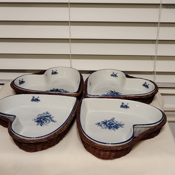 ❤ VINTAGE FOOD DISPLAY CONTAINERS FOR ANY OCCASION - Picture 2 of 11